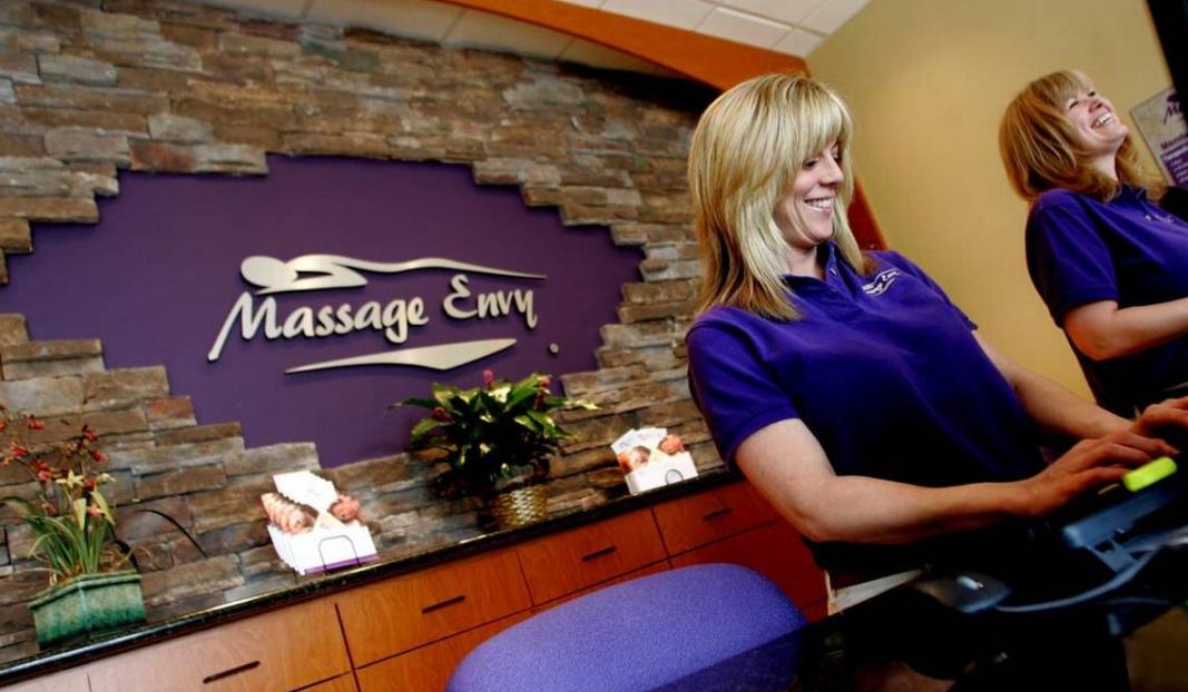 Massage Envy Prices, Hours & Locations 2023
