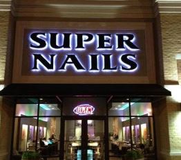 Best Nail Salon in Frenso