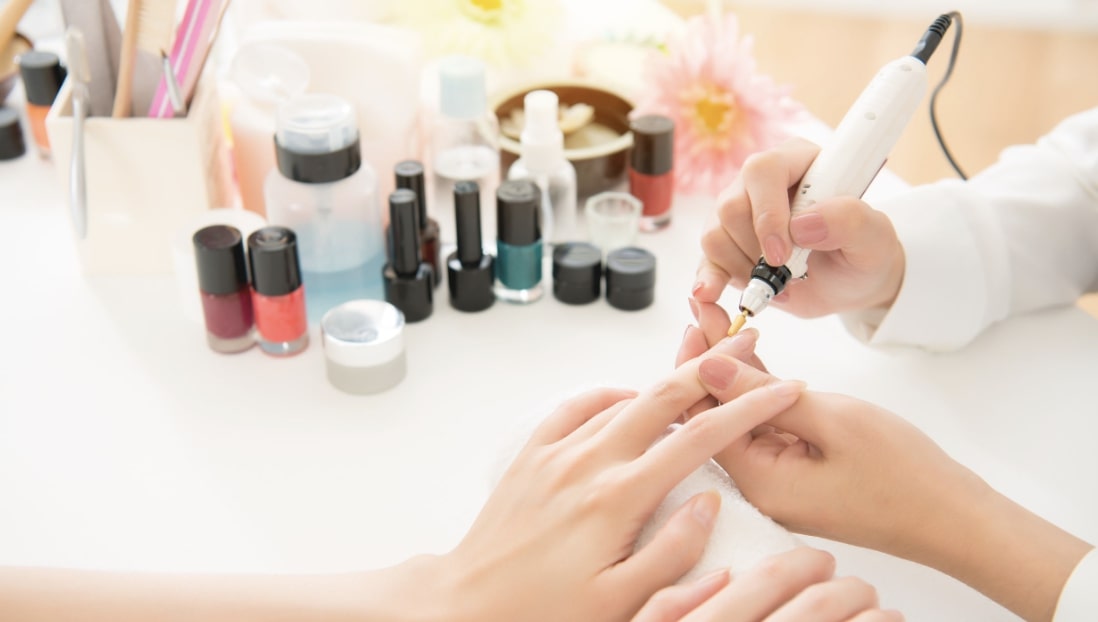 How Much to Tip Nail Salon